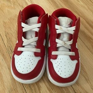 Air Jordan Easy On Sneakers